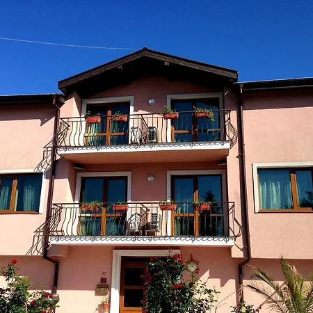 Tarfa Hotel Lozenets