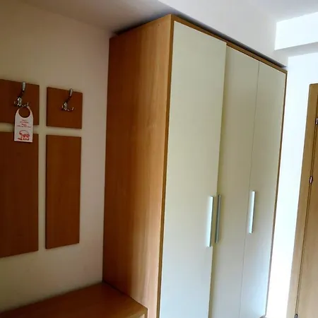 Szálloda Tarfa Lozenec